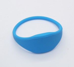 Hot sell Silicone Waterproof Reusable NFC RFID Bracelet