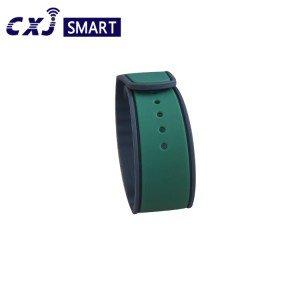 Adjustable waterproof rfid price silicone wristband