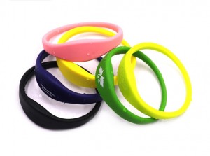 NFC Bracelet RFID Silicone Curve Oval Shaped Wristband