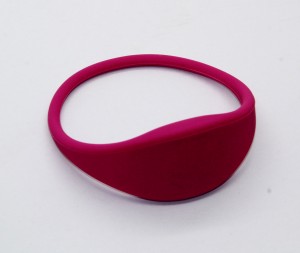 Hot sell Silicone Waterproof Reusable NFC RFID Bracelet