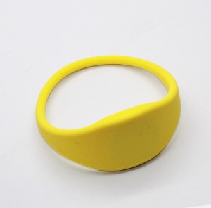 Hot sell Silicone Waterproof Reusable NFC RFID Bracelet