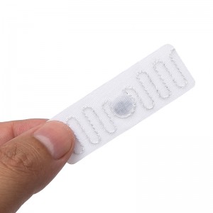 UHF RFID Woven Laundry Label For Linen Clothing Management