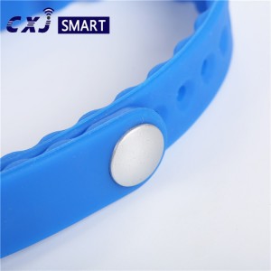 waterproof custom silicone NFC bracelet for children