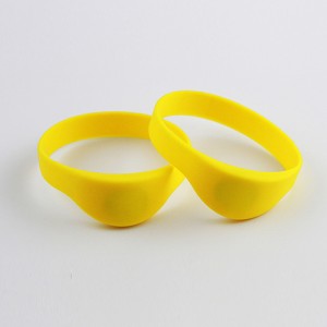 Cashless Payment rfid Chip Durable NFC Silicone Bracelet