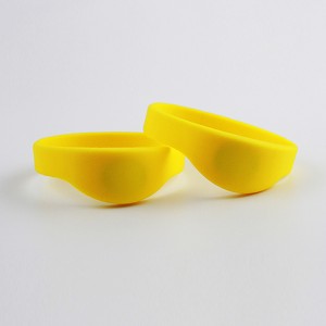 Cashless Payment rfid Chip Durable NFC Silicone Bracelet