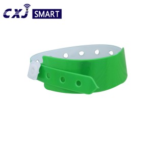 Children Tracking Wearing Soft PVC NFC RFID Wristband